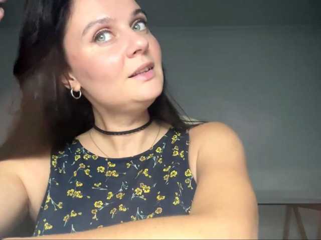 AvaStone1 live cam on BongaCams