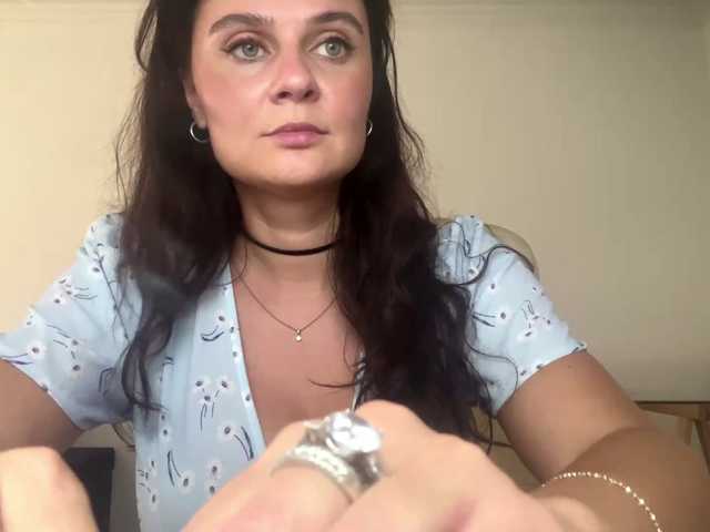 Isabellax27