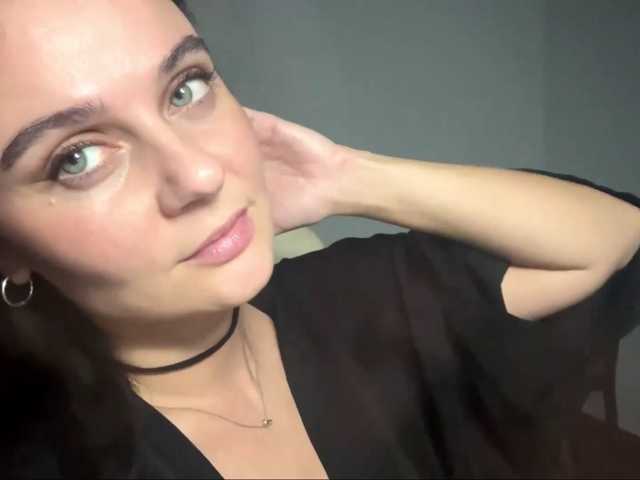 AvaStone1 live cam on BongaCams