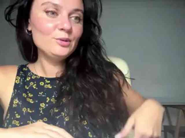 Isabellax27 webcam