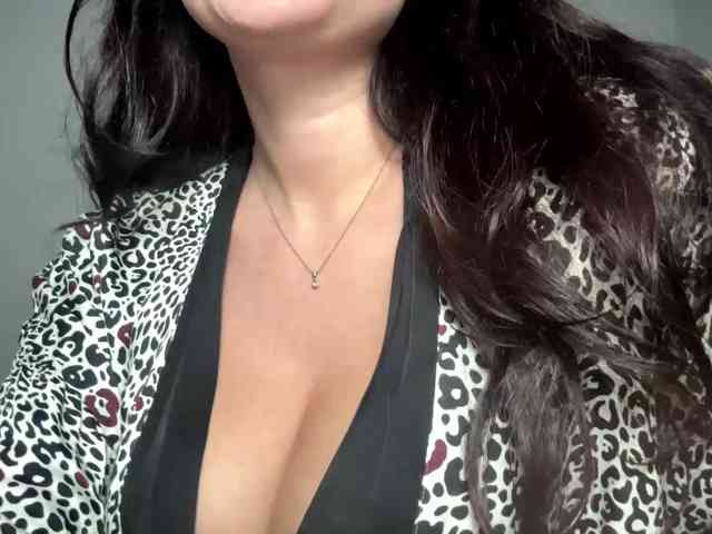 Isabellax27 webcam