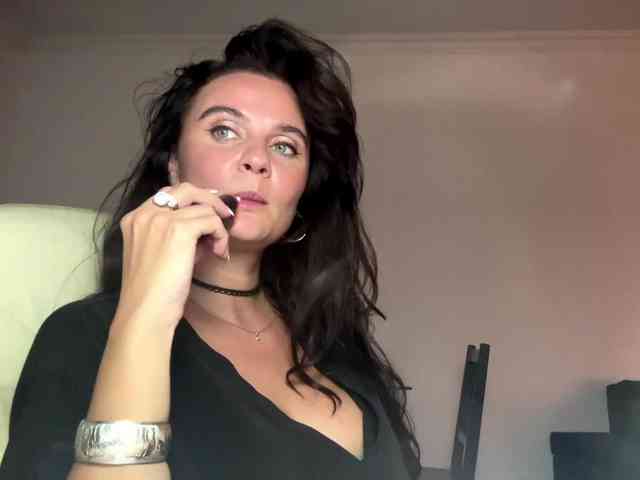 Isabellax27 webcam