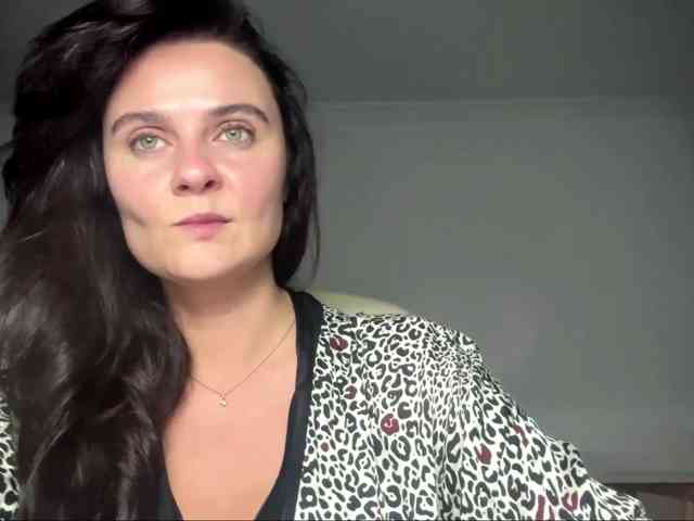 Isabellax27 webcam