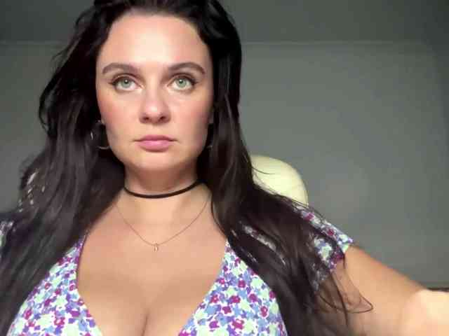 Isabellax27 webcam
