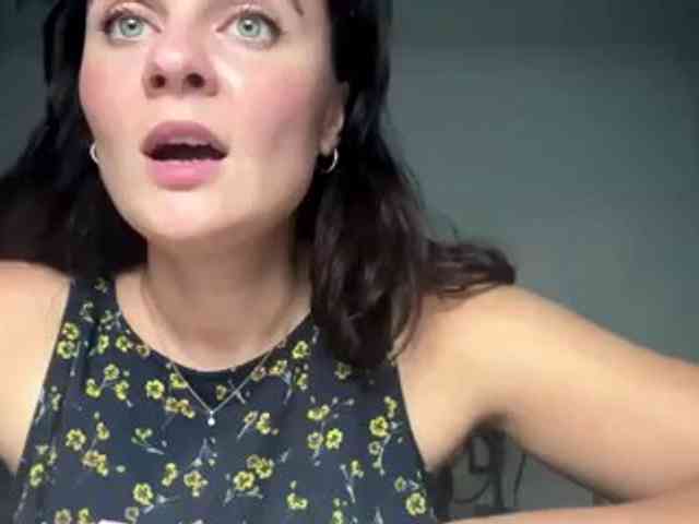 Isabellax27 webcam