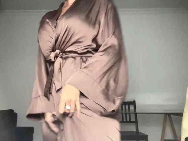 Isabellax27 webcam