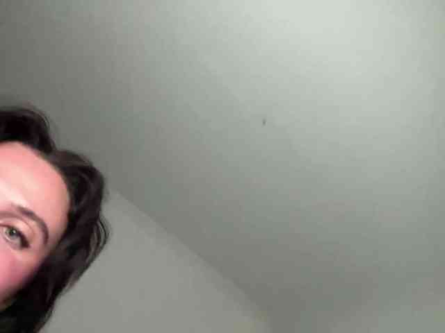 Isabellax27 webcam