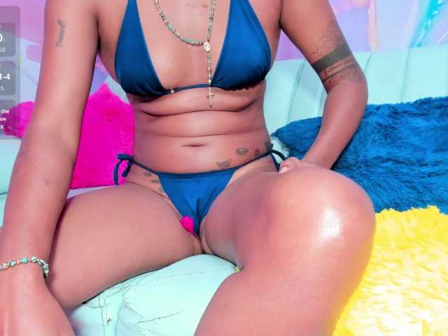 honeylove19x live cam on BongaCams