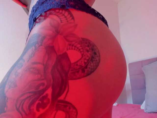 Fiorella-wish live cam on BongaCams