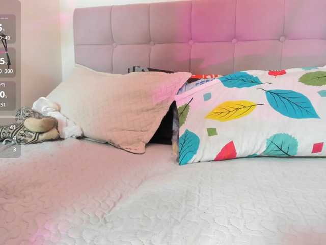 Fiorella-wish live cam on BongaCams