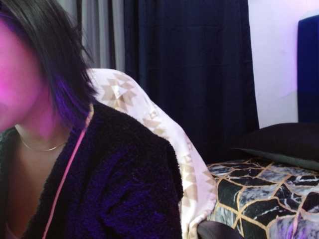 Fiorella-wish live cam preview