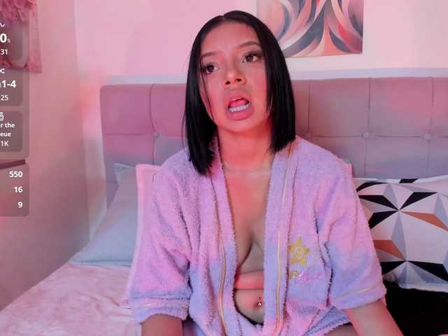 Fiorella-wish live cam on BongaCams