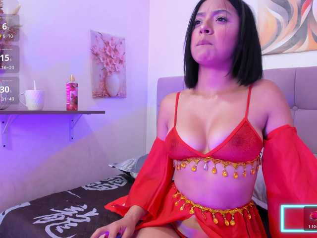 Fiorella-wish live cam on BongaCams