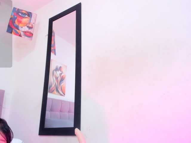 Fiorella-wish live cam on BongaCams