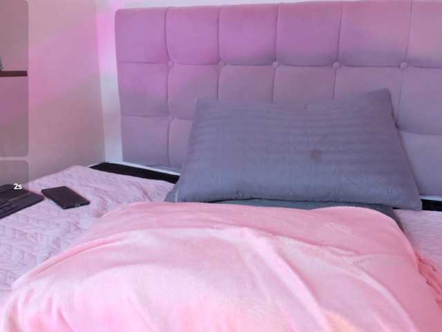 Fiorella-wish live cam on BongaCams
