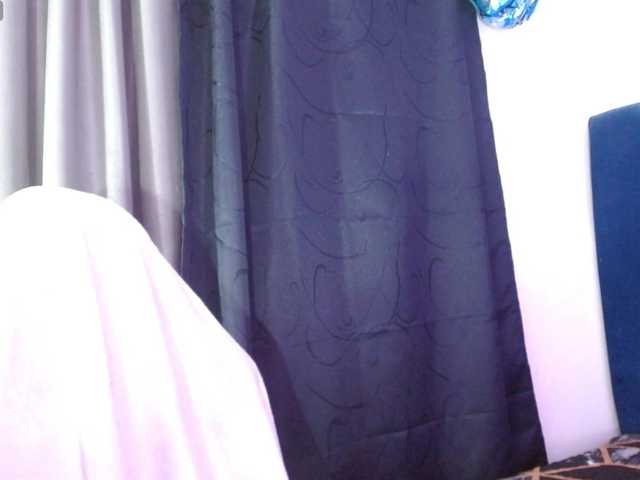 Fiorella-wish live cam on BongaCams