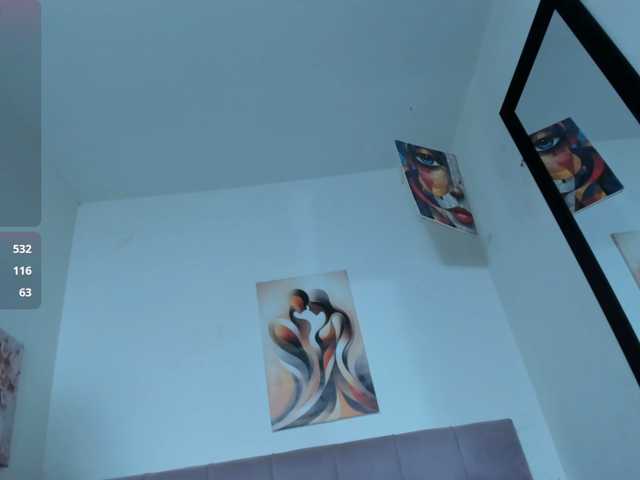 Fiorella-wish live cam on BongaCams
