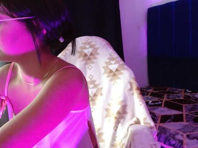 Fiorella-wish live cam on BongaCams