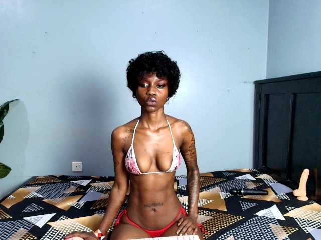 DarkCoco live cam on BongaCams