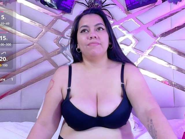 chubbythickmilf live cam on BongaCams