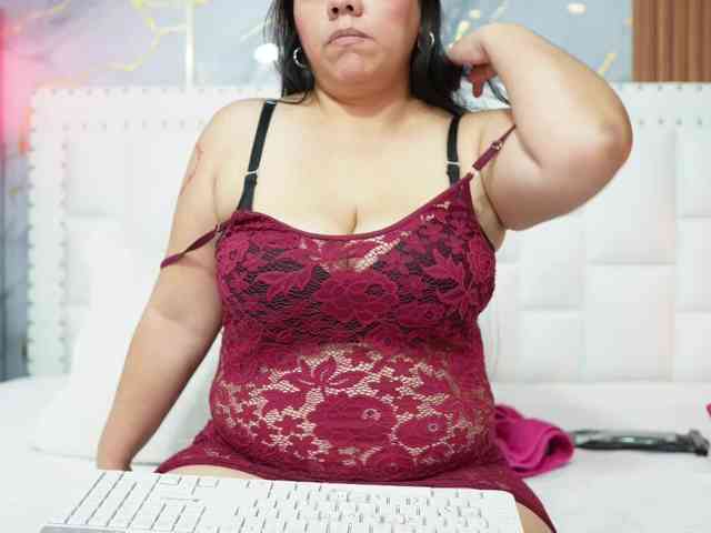 chubbythickmilf