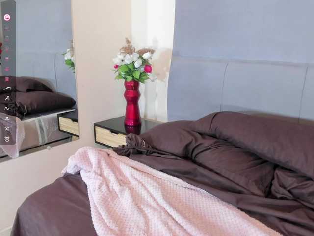 atena-lopez webcam