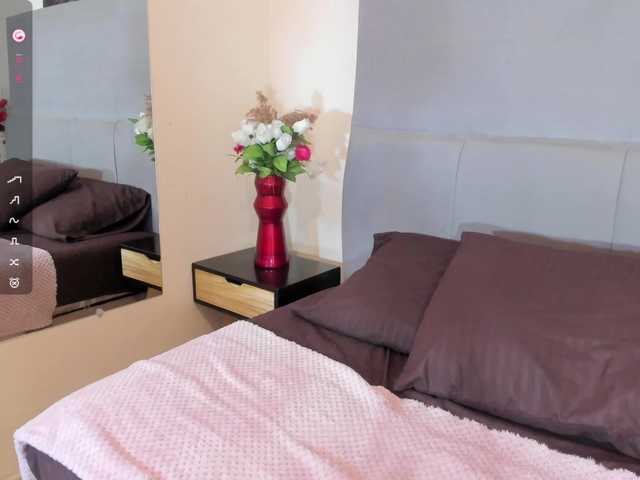 atena-lopez webcam