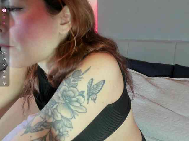 atena-lopez webcam
