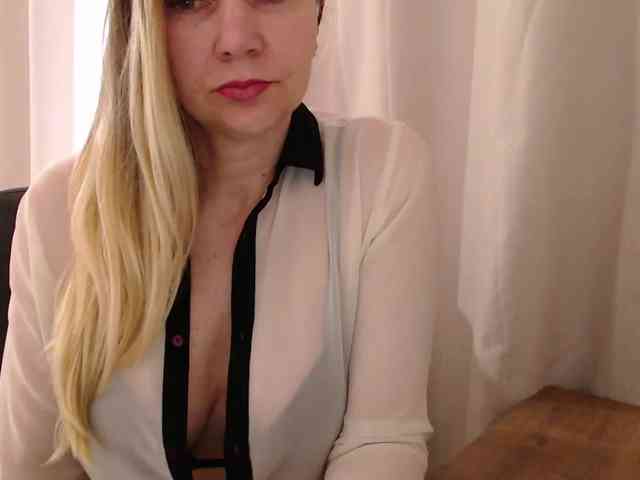Modelo: LizLauren