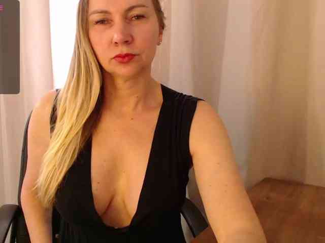Modelo: LizLauren