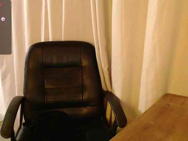 LizLauren webcam