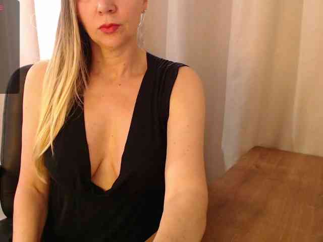 Modelo: LizLauren