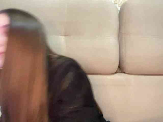 EmelineVayda webcam