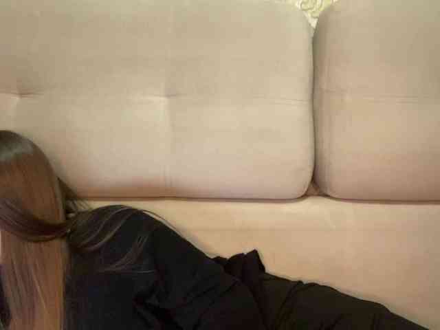 EmelineVayda webcam