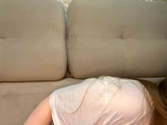 EmelineVayda webcam