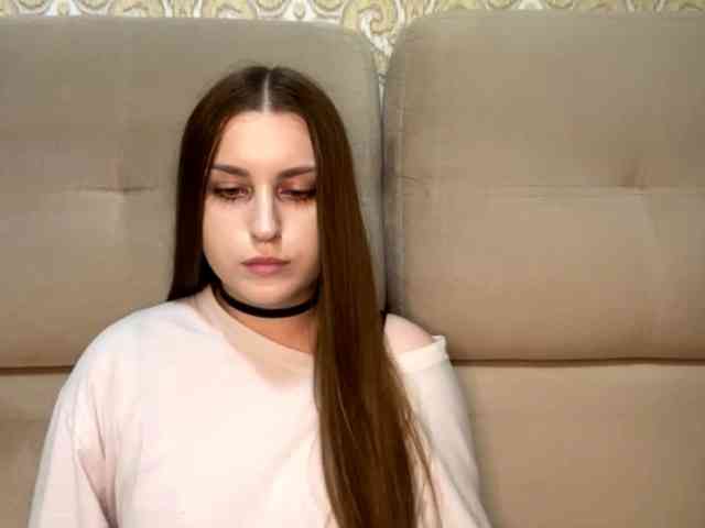 EmelineVayda - Girl 