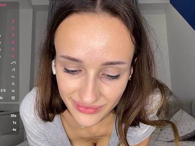 KrystenVazzana live cam on BongaCams