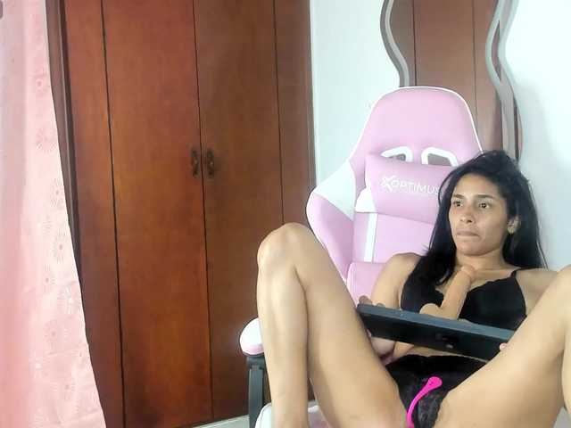 Dali-sweet live cam on BongaCams