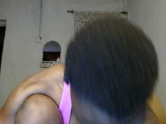 Hornybum1, en vivo ahora en BongaCams