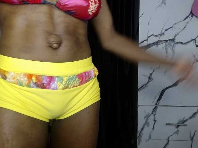 Hornybum1 live cam on BongaCams