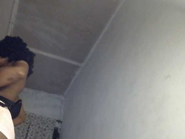 Hornybum1