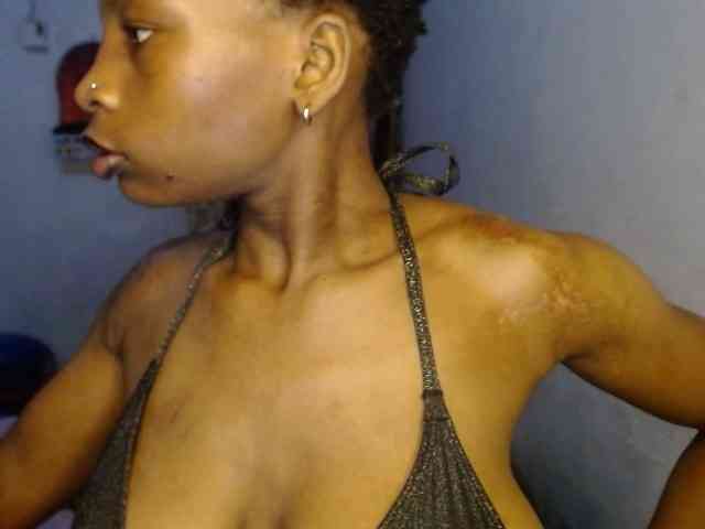 Hornybum1 webcam