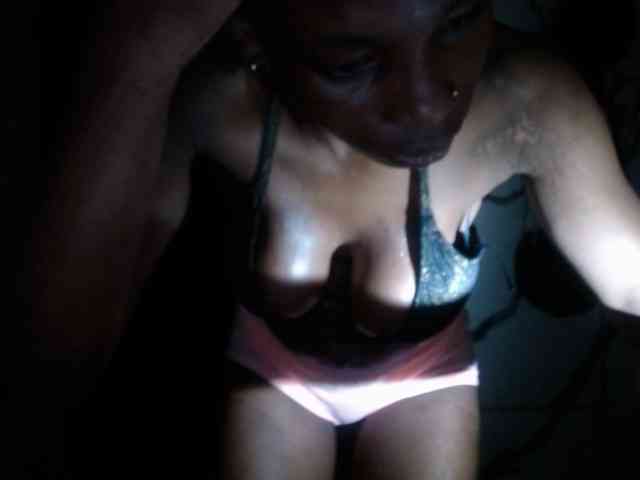 Hornybum1 webcam