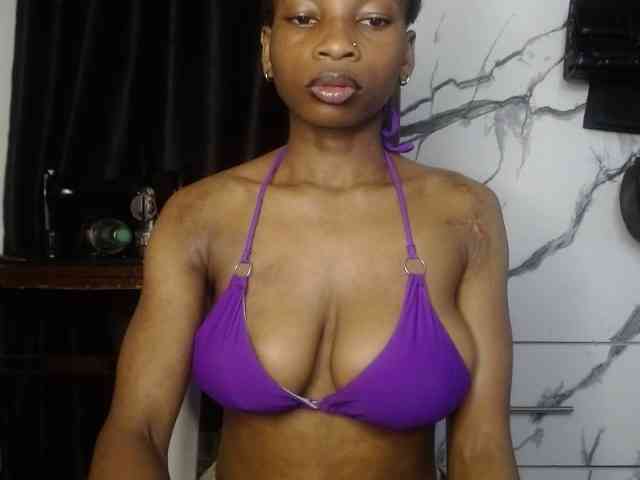 Hornybum1 webcam
