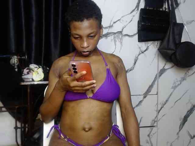 Hornybum1 webcam