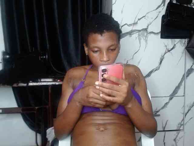 Hornybum1 webcam