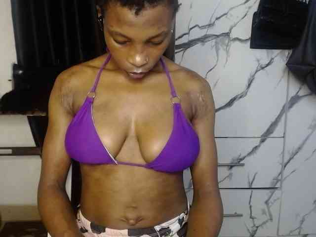 Hornybum1 webcam