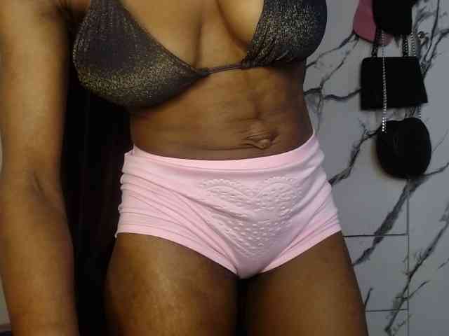 Hornybum1 webcam