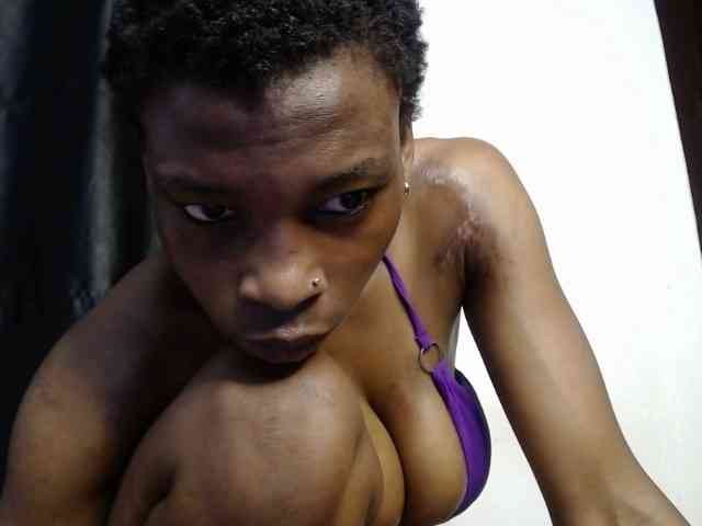 Hornybum1 webcam