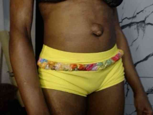 Hornybum1 webcam